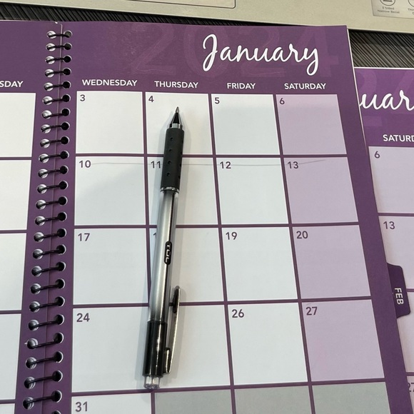 On GMA & Tamron Hall Show! To-Do lists that match our calendars pink or blue new - Picture 8 of 15